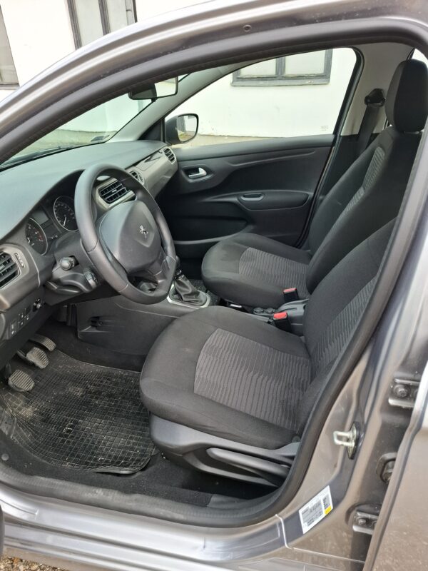 Peugeot 301 1.5 BlueHDi Active - Image 4