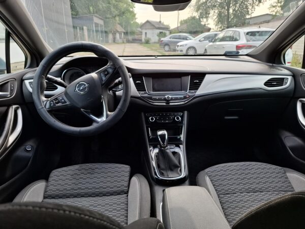 Opel Astra K Sport Tourer+ 1.5 CDTI - Image 3